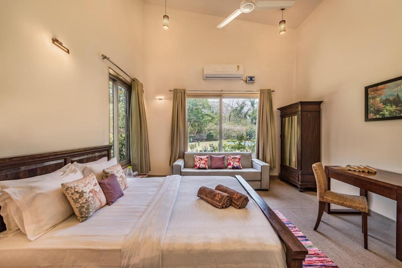Saffronstays Roselle, Malavli - Pet-Friendly Pool Villa With Modern Interiors Lonavala Kültér fotó